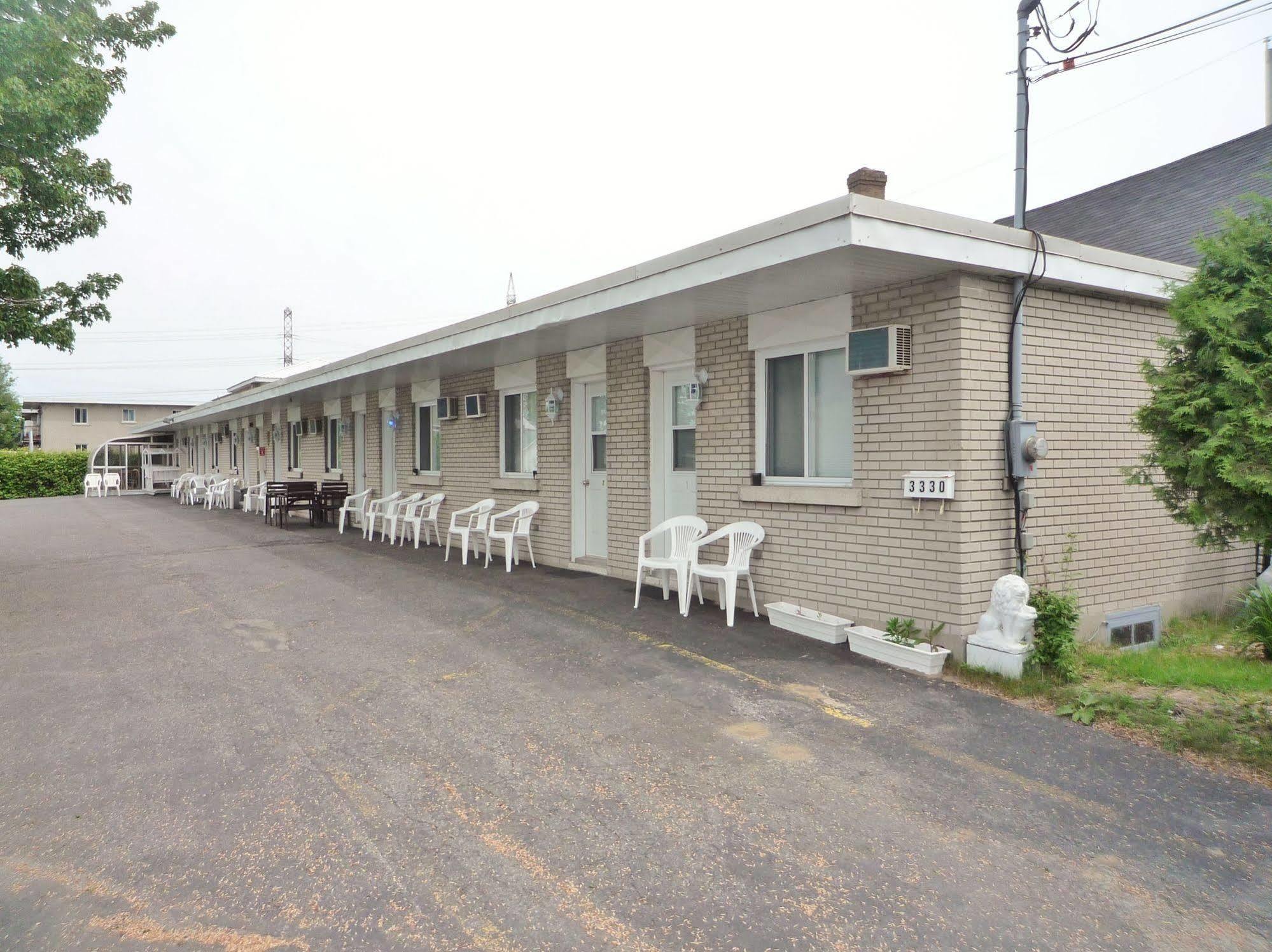 Sorel-Tracy Hotel Tracy - St Lawrence River المظهر الخارجي الصورة